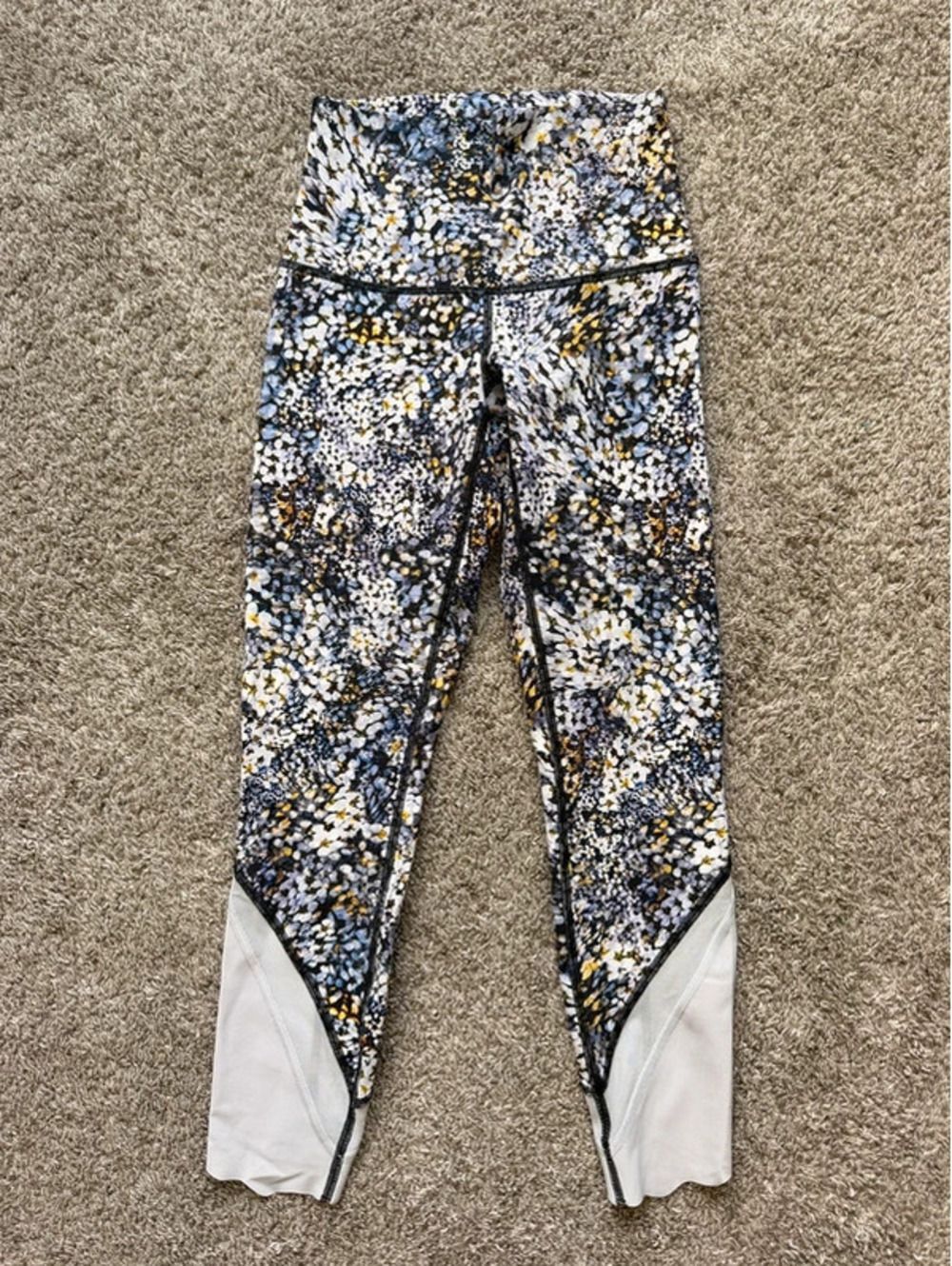 Lululemon Speed Tight IV Crop Mesh Leggings Women's Size 2 Cropped Running Pants